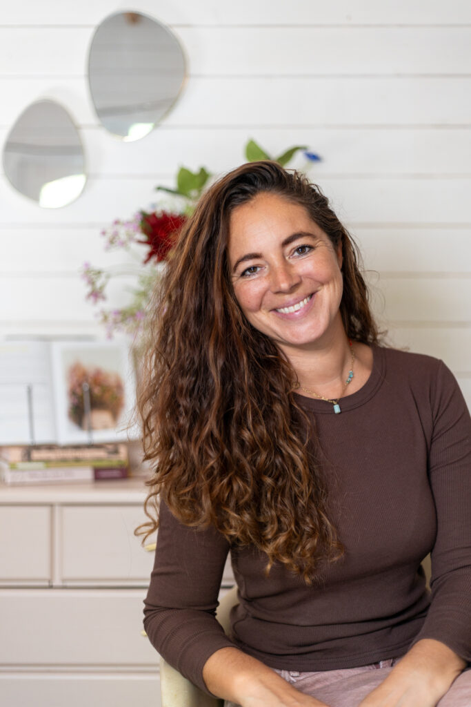 clarity confidence coach and brand photographer specialist