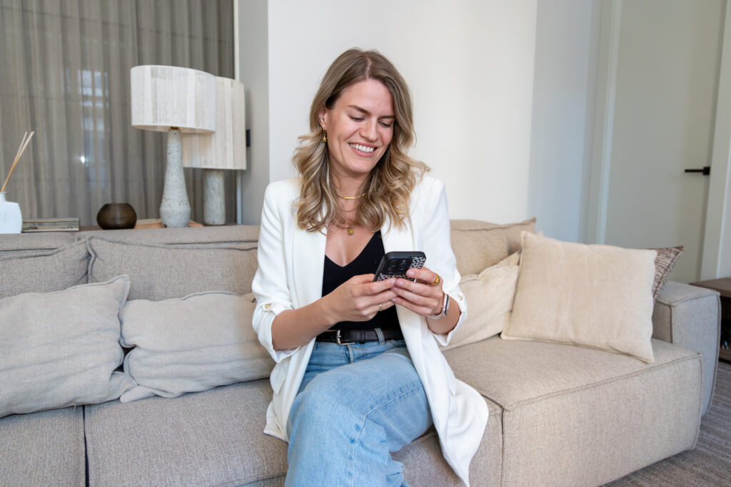 Fia Addicks — clarity coach and mindset mentor for creatives and entrepreneurs