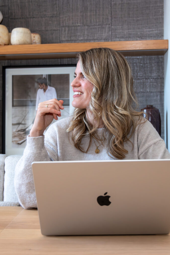 Fia Addicks — clarity coach and mindset mentor for creatives and entrepreneurs